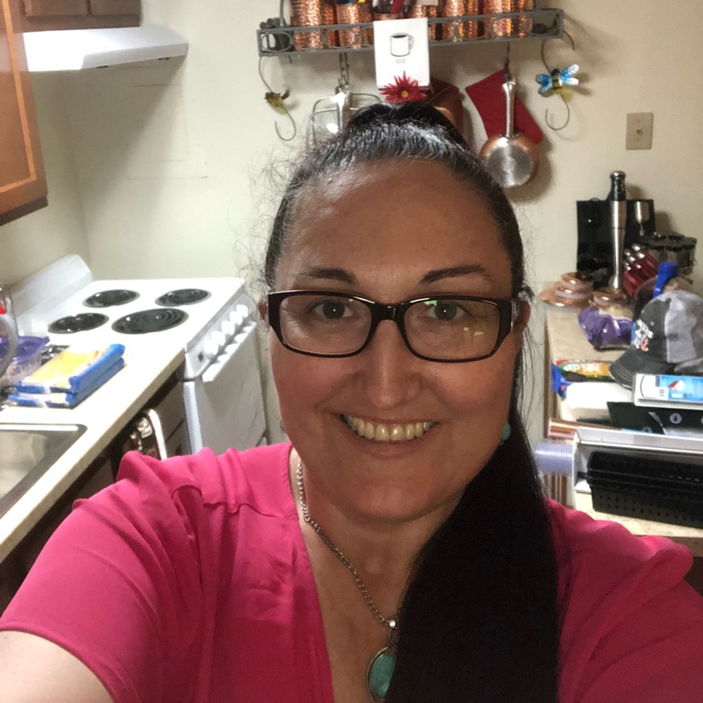 Meet your Posher, Denise